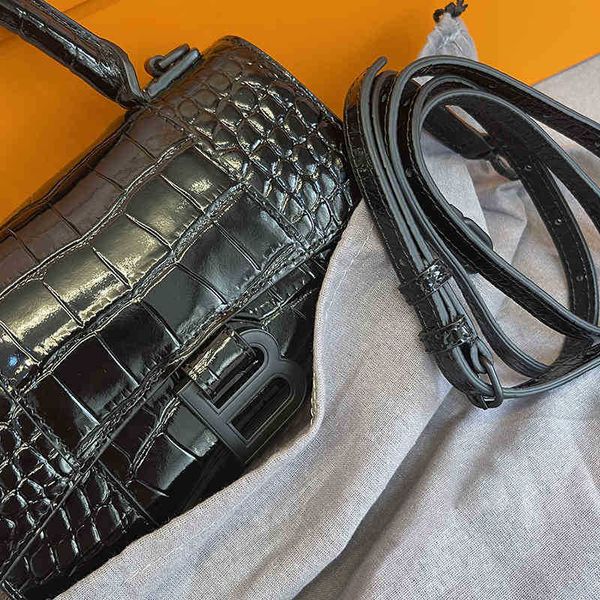 balencaigabag designers handbag b home bag crocodile hourglass 2022 new fashion leather womens single shoulder messenger
balencaigabag designers handbag b home bag crocodile hourglass 2022 new fashion leather womens single shoulder messenger