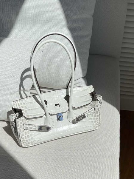 h bag head layer h erme leather briki fashion classic bag the correct version of fil xiaobai the same remake small group design crocodile pa
h bag head layer h erme leather briki fashion classic bag the correct version of fil xiaobai the same remake small group design crocodile pa