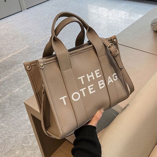 tote bag crossbody designer bags luxurys lady the large shopping leather shoulder handbag practical capacity square canvas travel book messe
tote bag crossbody designer bags luxurys lady the large shopping leather shoulder handbag practical capacity square canvas travel book messe