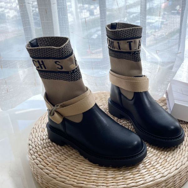 luxury brand letter embroidery autumn and winter 2022 new british style splice buckle middle sleeve knee length red slim knight boots, Black
luxury brand letter embroidery autumn and winter 2022 new british style splice buckle middle sleeve knee length red slim knight boots, Black