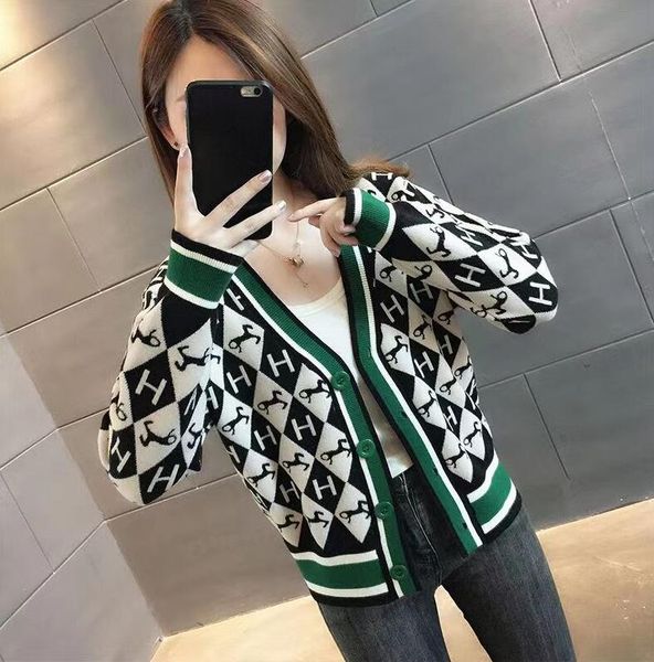 women's sweaters knitted leopard korean v neck thick print cardigan coat loose button outwear, White;black
women's sweaters knitted leopard korean v neck thick print cardigan coat loose button outwear, White;black
