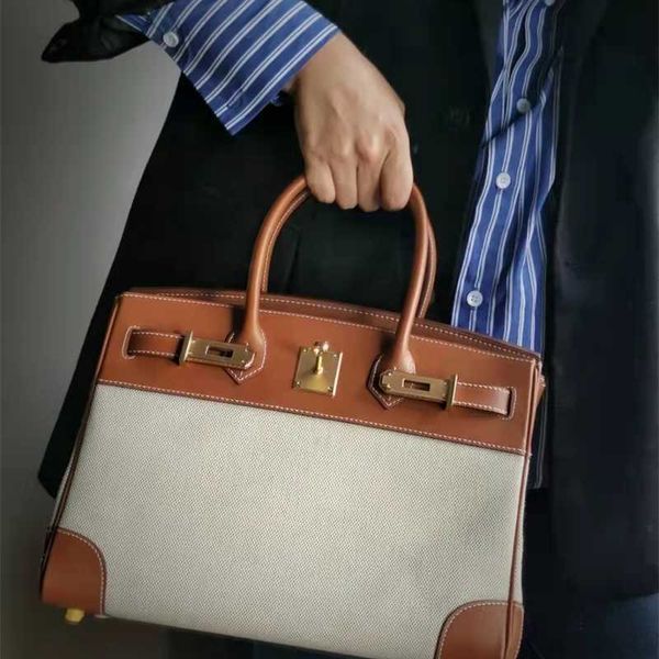 designer handbags birkins bag canvas women's messenger leisure splicing contrast large capacity portable one shoulder original logo lea
designer handbags birkins bag canvas women's messenger leisure splicing contrast large capacity portable one shoulder original logo lea