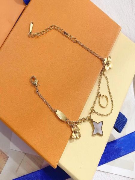luxury jewelry feminine leather designer bracelet with gold heart brand high end elegant fashion bracelets necklace5408925, Golden;silver
luxury jewelry feminine leather designer bracelet with gold heart brand high end elegant fashion bracelets necklace5408925, Golden;silver