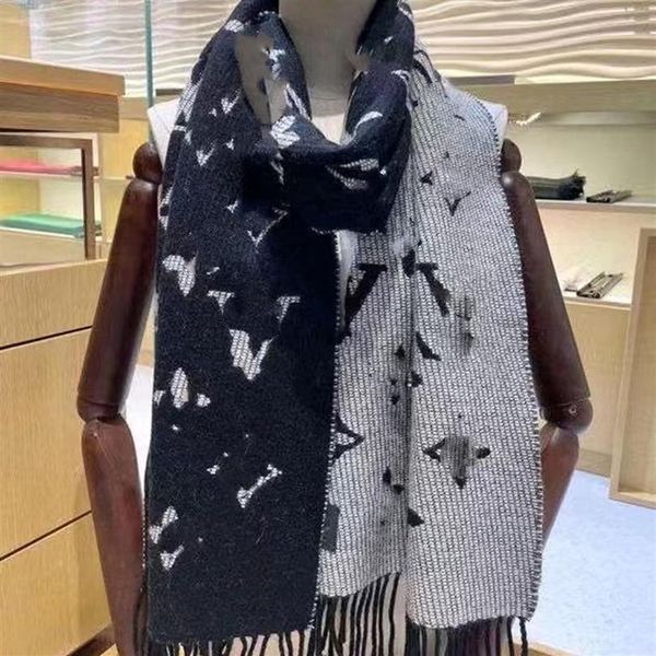 classic designer scarf men's plaid scarves men and women's winter black gray letters luxury scarf embroidery label cashmere s268d, Blue;gray
classic designer scarf men's plaid scarves men and women's winter black gray letters luxury scarf embroidery label cashmere s268d, Blue;gray