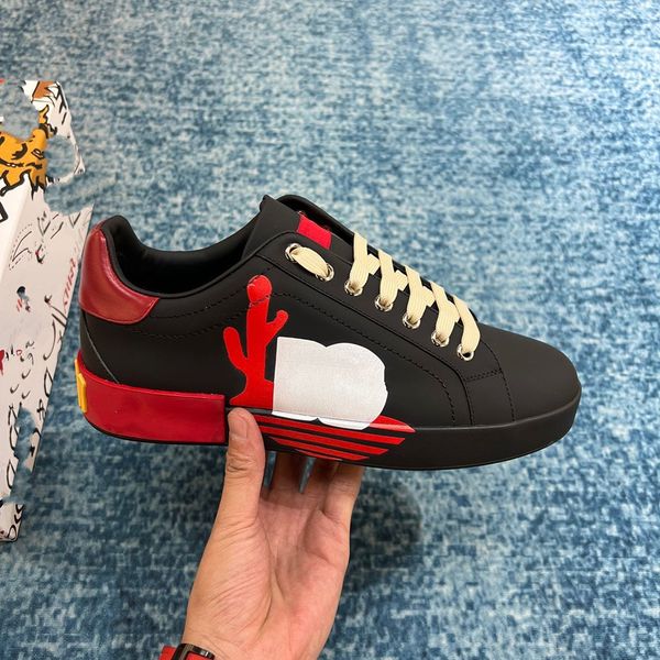 lady flat casual shoes womens travel leather lace-up sneaker cowhide fashion letters woman white brown shoe platform men gym sneakers mkjkkk, Red;white
lady flat casual shoes womens travel leather lace-up sneaker cowhide fashion letters woman white brown shoe platform men gym sneakers mkjkkk, Red;white