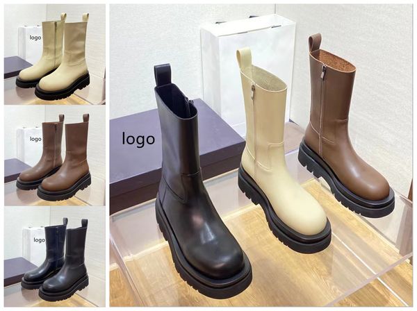 brand designer classic luxury design women's rain boots thick heel thick bottom ankle boots couple rubber boots autumn and winter new, Black
brand designer classic luxury design women's rain boots thick heel thick bottom ankle boots couple rubber boots autumn and winter new, Black
