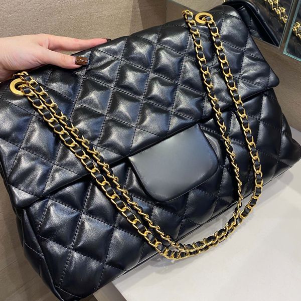 womens soft calfskin vintage maxi flap bags diamond quilted retro gold big metal hardware designer crossbody shoulder multi pockets large ca
womens soft calfskin vintage maxi flap bags diamond quilted retro gold big metal hardware designer crossbody shoulder multi pockets large ca