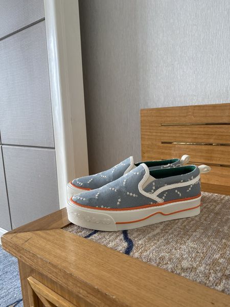 tennis sneakers casual shoes running sneakers women's shoes white pink classic jacquard denim retro skates designer 2022 men's lad, Black
tennis sneakers casual shoes running sneakers women's shoes white pink classic jacquard denim retro skates designer 2022 men's lad, Black