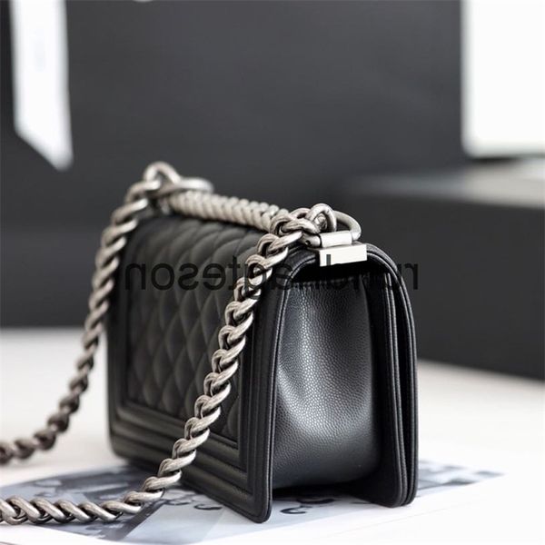 evening bags 10a mirror quality classic diamond lattice caviar cross body bag designer women small boy flap bags 20.5cm sheepskin shoulder h
evening bags 10a mirror quality classic diamond lattice caviar cross body bag designer women small boy flap bags 20.5cm sheepskin shoulder h
