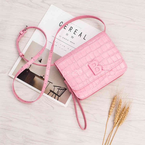 balencaigass b family hand female leather tofu crocodiless mini small square one shoulder versatile pink cross organ bag
balencaigass b family hand female leather tofu crocodiless mini small square one shoulder versatile pink cross organ bag