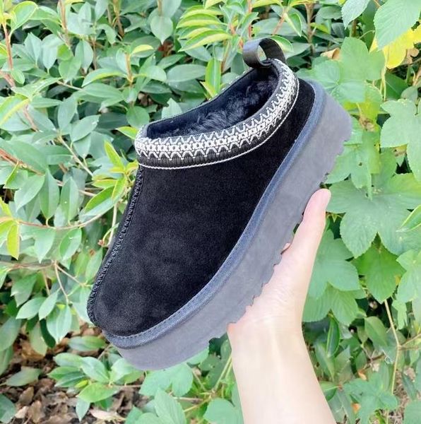 designer thickened bottom snow boots tazz australian slipper platform fluffy mules warm winter womens fur booties luxurious shoe bottes, Black
designer thickened bottom snow boots tazz australian slipper platform fluffy mules warm winter womens fur booties luxurious shoe bottes, Black