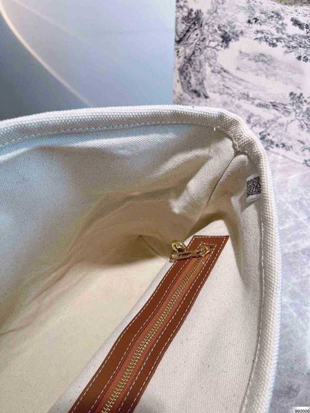 shoulder bags designer tote handbag large capacity shopping handbags classic woven wallet women clutch female crossbody purses 1029
shoulder bags designer tote handbag large capacity shopping handbags classic woven wallet women clutch female crossbody purses 1029