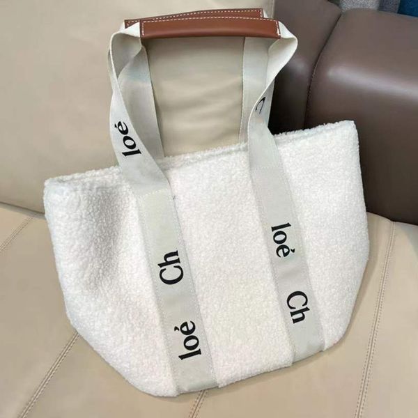 

Plush Tote bag Cashmere handbag Fashion designer shopping bag travel top original brand bag, White