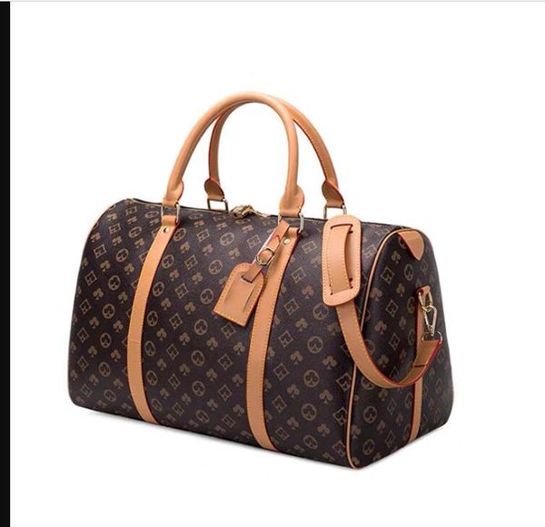 luxury fashion men women travel duffle bags brand designer luggage handbags with lock large capacity sport bag size 54cm feer
luxury fashion men women travel duffle bags brand designer luggage handbags with lock large capacity sport bag size 54cm feer