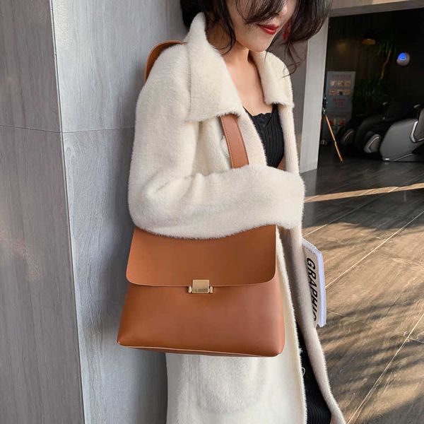 handbags for women large capacity bag female korean fashion commuter briefcase small bags of aerobo messenger hand
handbags for women large capacity bag female korean fashion commuter briefcase small bags of aerobo messenger hand