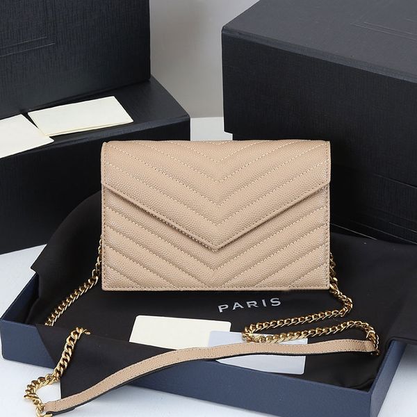 messenger bags chain crossbody bag flap wallet calfskin leather quilted wave stitching handbag purse women clutch fashion metal letter insid
messenger bags chain crossbody bag flap wallet calfskin leather quilted wave stitching handbag purse women clutch fashion metal letter insid