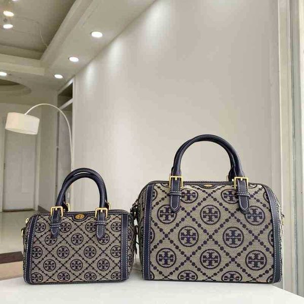handbags bags designer torys crossbody flower shoulder aged 2022leather one diagonal casual women's pillow
handbags bags designer torys crossbody flower shoulder aged 2022leather one diagonal casual women's pillow