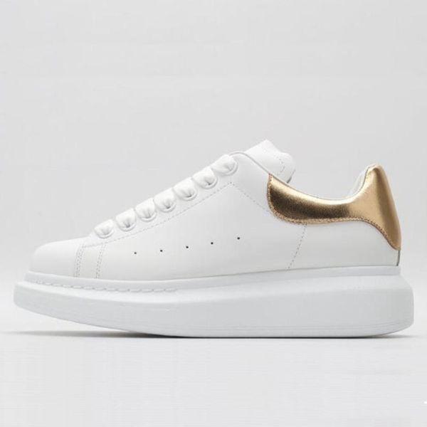 designers mens casual shoes mccqueeness comfortable velvet leather women white black luxury flats trainer sneakers with box jna1
designers mens casual shoes mccqueeness comfortable velvet leather women white black luxury flats trainer sneakers with box jna1