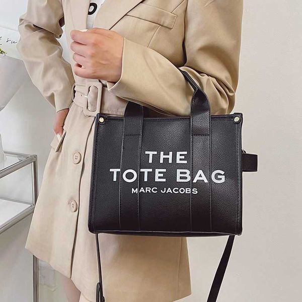 tote bags marc's jacob hnadbag designers red new portable autumn winter large capacity crossbody bag female letter one shoulder fashion
tote bags marc's jacob hnadbag designers red new portable autumn winter large capacity crossbody bag female letter one shoulder fashion