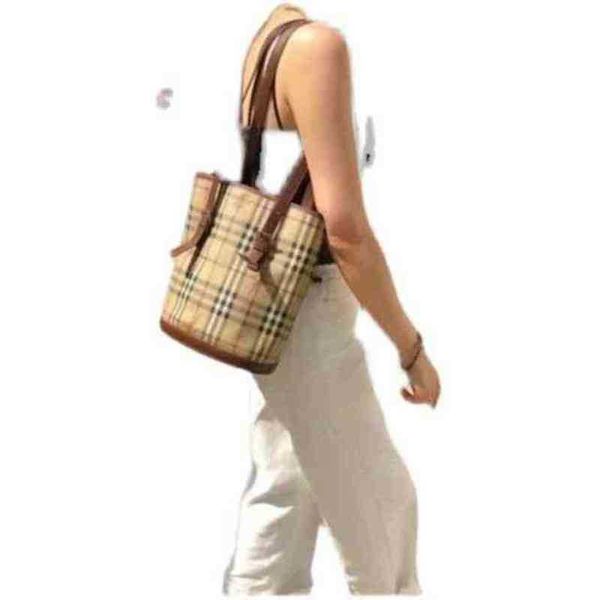 burbrerys crossbody handbags bags burbrery onthego tote luxuries designers women bag purses totes designer woman handbag shoulder wallet par
burbrerys crossbody handbags bags burbrery onthego tote luxuries designers women bag purses totes designer woman handbag shoulder wallet par