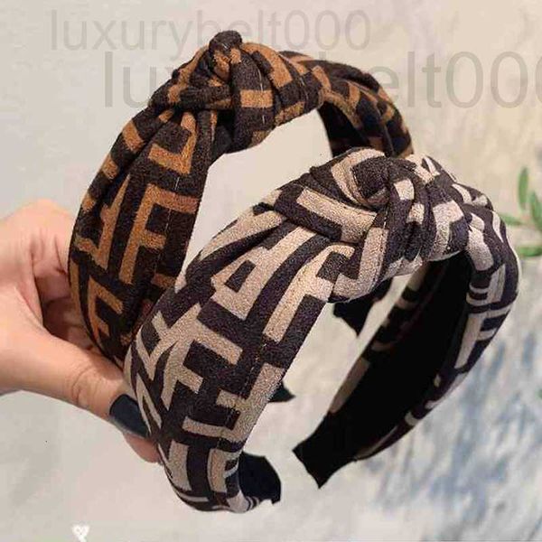 other fashion accessories designer south korea light luxury f letter face washing headband net infrared out of 100 small fragrance hair acce, Silver
other fashion accessories designer south korea light luxury f letter face washing headband net infrared out of 100 small fragrance hair acce, Silver