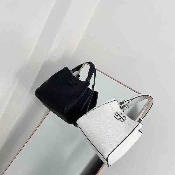 handbags bags designer torys crossbody fashion women's trade bag foreign retro bucket european and american high texture single shoulde
handbags bags designer torys crossbody fashion women's trade bag foreign retro bucket european and american high texture single shoulde