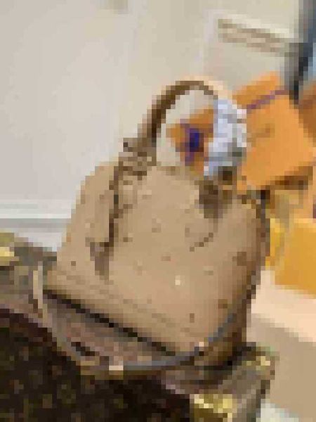 bags alma bb handbag m58638 milk brown luxury quality brand designer letter handbags shoulder messenger bag a3k4, Black;white
bags alma bb handbag m58638 milk brown luxury quality brand designer letter handbags shoulder messenger bag a3k4, Black;white