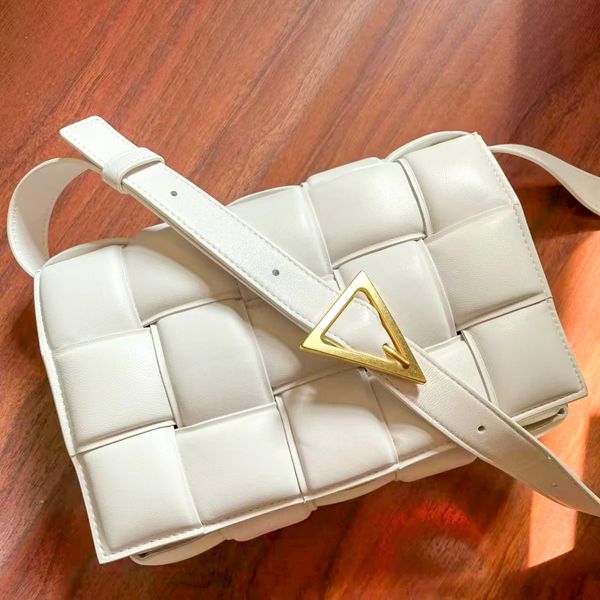 buckle hobo padded cassette woven satchel bags cleo tote luxury mens women's designers cassette genuine leather botega handbag crossbod
buckle hobo padded cassette woven satchel bags cleo tote luxury mens women's designers cassette genuine leather botega handbag crossbod