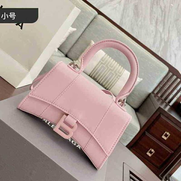 designer balenciga hourglass bag correct women handbag style cowhide retro single shoulder foreign advanced french messenger
designer balenciga hourglass bag correct women handbag style cowhide retro single shoulder foreign advanced french messenger