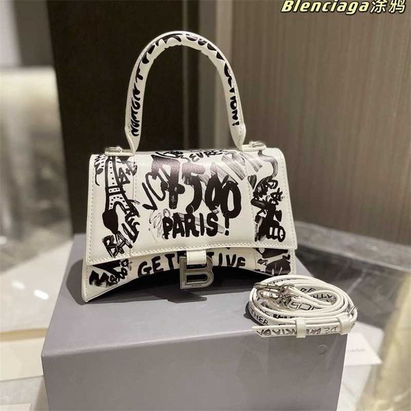 bags designer crossbody women balnecigas graffiti 2022 trend hourglass popular personality women's single shoulder messenger handbag fo
bags designer crossbody women balnecigas graffiti 2022 trend hourglass popular personality women's single shoulder messenger handbag fo