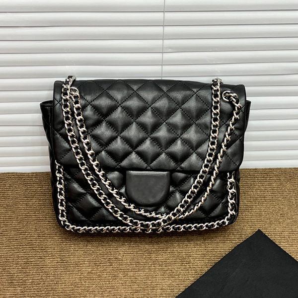 designer channelity bags for women black handbag leather chain slant shoulder clutch totes bag cc double letters solid hasp waist square str
designer channelity bags for women black handbag leather chain slant shoulder clutch totes bag cc double letters solid hasp waist square str