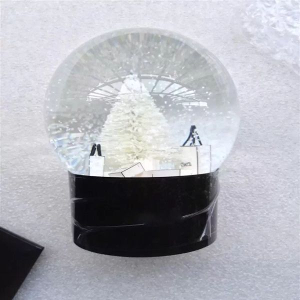 classics snow globe with christmas tree inside car decoration crystal ball special novelty christmas gifts new
classics snow globe with christmas tree inside car decoration crystal ball special novelty christmas gifts new