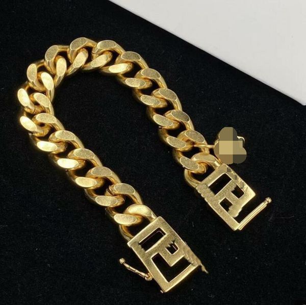 rock punk designed brass link bracelets cuba chain banshee greece meander pattern medusa head portrait 18k gold plated womens bangle designe, Black
rock punk designed brass link bracelets cuba chain banshee greece meander pattern medusa head portrait 18k gold plated womens bangle designe, Black