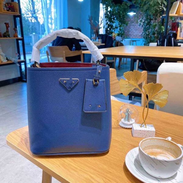 luxury bags hemess small women luxurys handbags square soft handle inner patch solid brown zipper leather uevf
luxury bags hemess small women luxurys handbags square soft handle inner patch solid brown zipper leather uevf