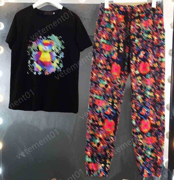 womens two piece pants colorful bear logo casual t-shirt with red printed pants 2 piece sets luxury designer tracksuits women clothing, White
womens two piece pants colorful bear logo casual t-shirt with red printed pants 2 piece sets luxury designer tracksuits women clothing, White