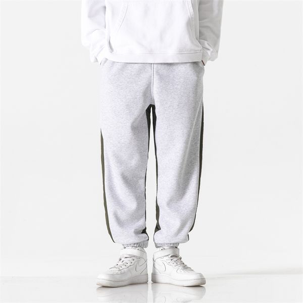 autumn winter splicing pants women men couples pocket elastic waist trousers sports loose casual fashion high street sweatpants k288, Black
autumn winter splicing pants women men couples pocket elastic waist trousers sports loose casual fashion high street sweatpants k288, Black