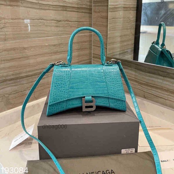 handbag designer balencigas luxuryss portable 2022 women messenger bags crocodile hourglass paris b-buckle handbag
handbag designer balencigas luxuryss portable 2022 women messenger bags crocodile hourglass paris b-buckle handbag
