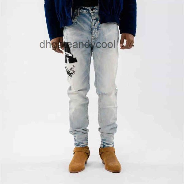 mens designer amirs mens jean pantss jeans 2022 fashion brand washed old blue knife cut holes suede letter paste cloth slim fitting men'
mens designer amirs mens jean pantss jeans 2022 fashion brand washed old blue knife cut holes suede letter paste cloth slim fitting men'