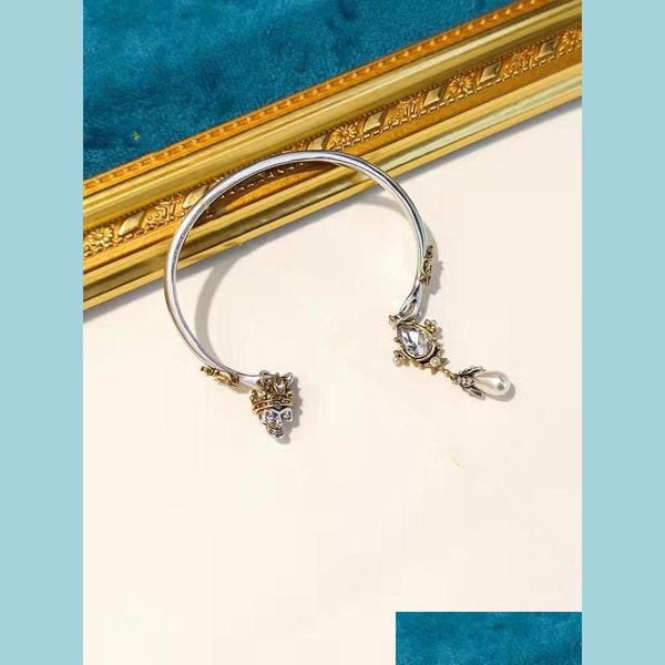 bangle bangle european and american personality exaggerated diamond skl opening braceletbangle drop delivery 2022 jewelry bracelets dhn53, Black
bangle bangle european and american personality exaggerated diamond skl opening braceletbangle drop delivery 2022 jewelry bracelets dhn53, Black