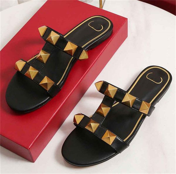 2022 designer valentine male women's slippers nude leather shoes medium heels of sandals nnv, Black
2022 designer valentine male women's slippers nude leather shoes medium heels of sandals nnv, Black