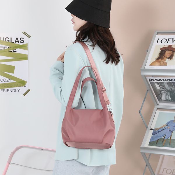 women inclined shoulder bags fashion casual womens bag small handbag totes nylon large volume wholesale girl mobile phone bag black 358
women inclined shoulder bags fashion casual womens bag small handbag totes nylon large volume wholesale girl mobile phone bag black 358
