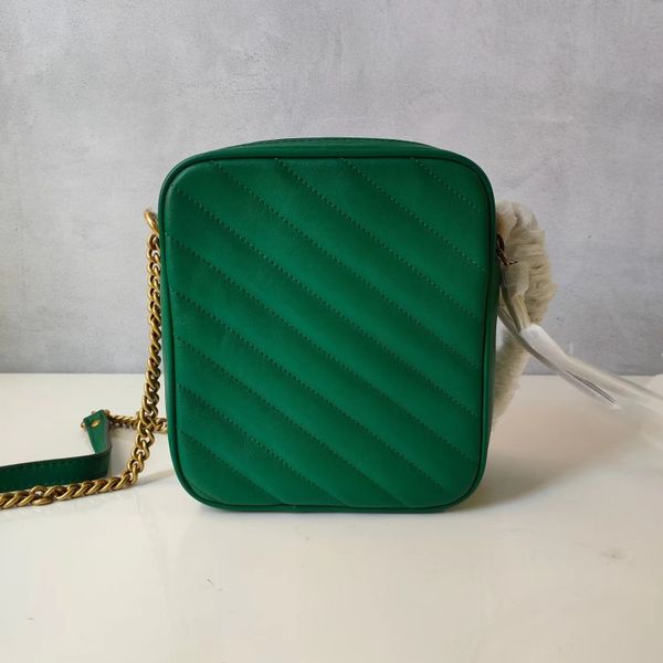 inclined shoulder bag solid color cowhide single shoulder chain bag soft face
inclined shoulder bag solid color cowhide single shoulder chain bag soft face