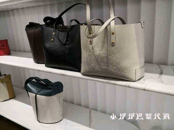 burbrerys crossbody handbags bags burbrery onthego tote luxuries designers women bag purses totes designer woman handbag shoulder wallet par
burbrerys crossbody handbags bags burbrery onthego tote luxuries designers women bag purses totes designer woman handbag shoulder wallet par