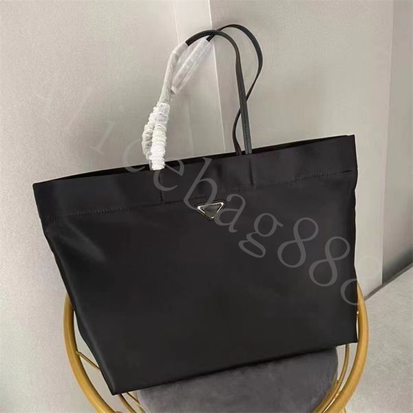 the totes bags black nylon handbag tote bag for women luxury designers bag high capacity ladies casual shopping
the totes bags black nylon handbag tote bag for women luxury designers bag high capacity ladies casual shopping