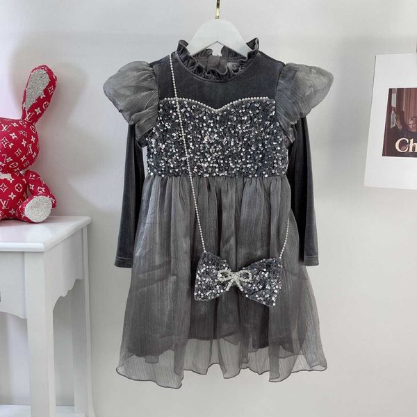 sets/suits casual dresses girls' autumn new bowknot princess mesh golden velvet children's
sets/suits casual dresses girls' autumn new bowknot princess mesh golden velvet children's