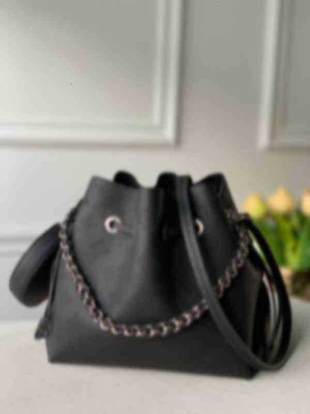 shopping bags m57070 bella bucket luxury brand designer women tote man travel real leather handbags shoulder evening fhdc, Black;white
shopping bags m57070 bella bucket luxury brand designer women tote man travel real leather handbags shoulder evening fhdc, Black;white