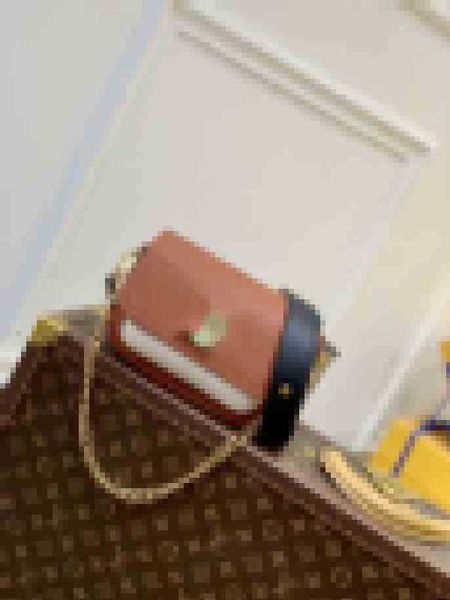 bags m59491 lockme tender handbag luxury quality brand designer letter handbags shoulder totes cross body bag agtt, Black;white
bags m59491 lockme tender handbag luxury quality brand designer letter handbags shoulder totes cross body bag agtt, Black;white