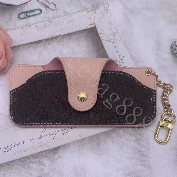2022 other bags v sunglasses bag brand fashion anti pressure kisser ket storage box with blue pink and brown color lowest price, Black;red
2022 other bags v sunglasses bag brand fashion anti pressure kisser ket storage box with blue pink and brown color lowest price, Black;red
