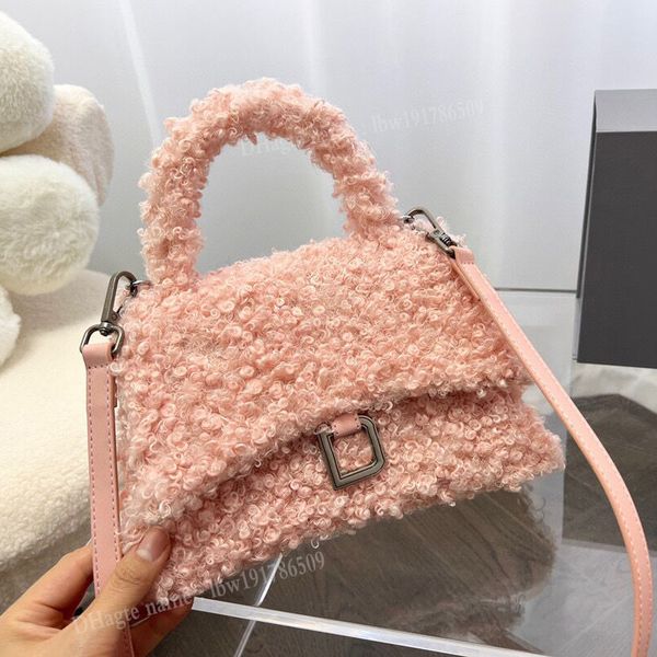 fashion ladies shoulder bags designer bags women handbag handle flap buckle hairiness crossbody hourglass bag shopping handbags for womens v
fashion ladies shoulder bags designer bags women handbag handle flap buckle hairiness crossbody hourglass bag shopping handbags for womens v