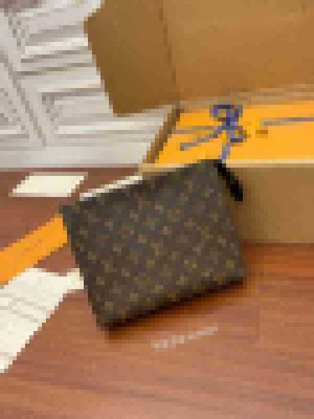 wallets m46037 poche toilette toilet bag luxury brand designer clutch pocket real leather zipper card pack multiple slender coin purse ameri, Black;white
wallets m46037 poche toilette toilet bag luxury brand designer clutch pocket real leather zipper card pack multiple slender coin purse ameri, Black;white